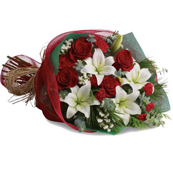 Traditional Christmas Bouquet Traditional Christmas Bouquet flowers delivery - Flowers Auckland