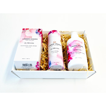 In Bloom Gift Hamper flowers delivery - Flowers Auckland