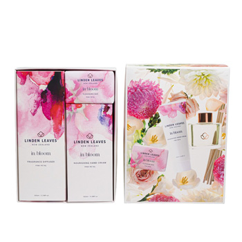 Pretty NZ made Pampering Gift Set flowers delivery - Flowers Auckland